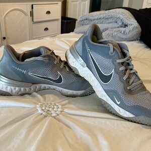 Nike Turfs Alpha Huarache 3